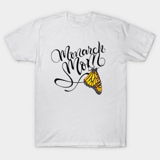Monarch Mom Handlettering with Butterfly Illustration T-Shirt
